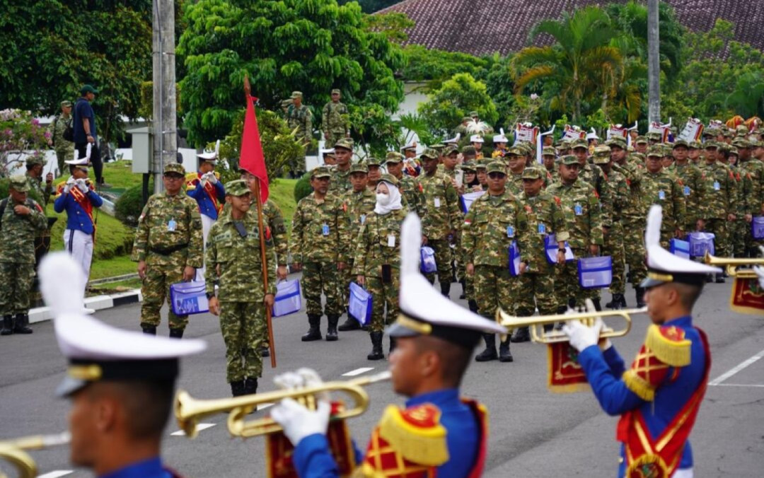 557 Ketua DPRD Ikuti Retret di Akmil Magelang