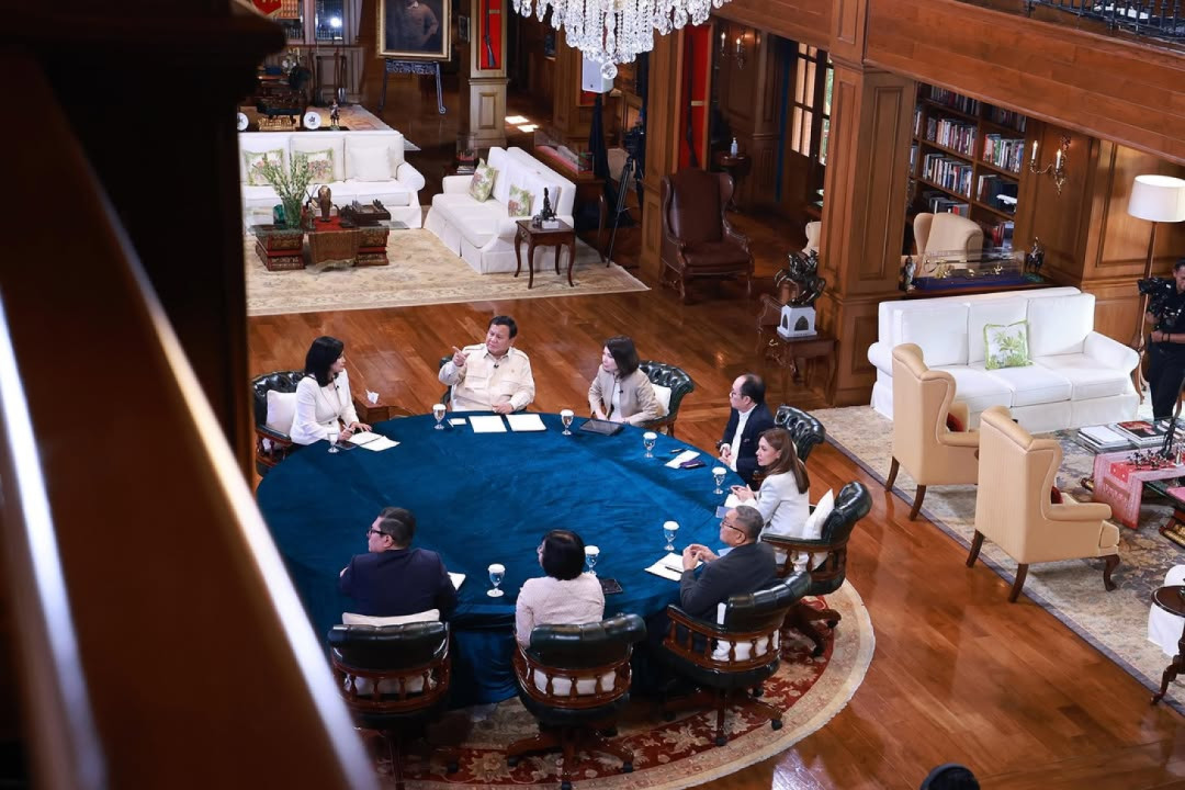 Wawancara 4 Jam Tanpa Sensor Dengan Pemimpin Redaksi, Presiden Prabowo Tuai Pujian