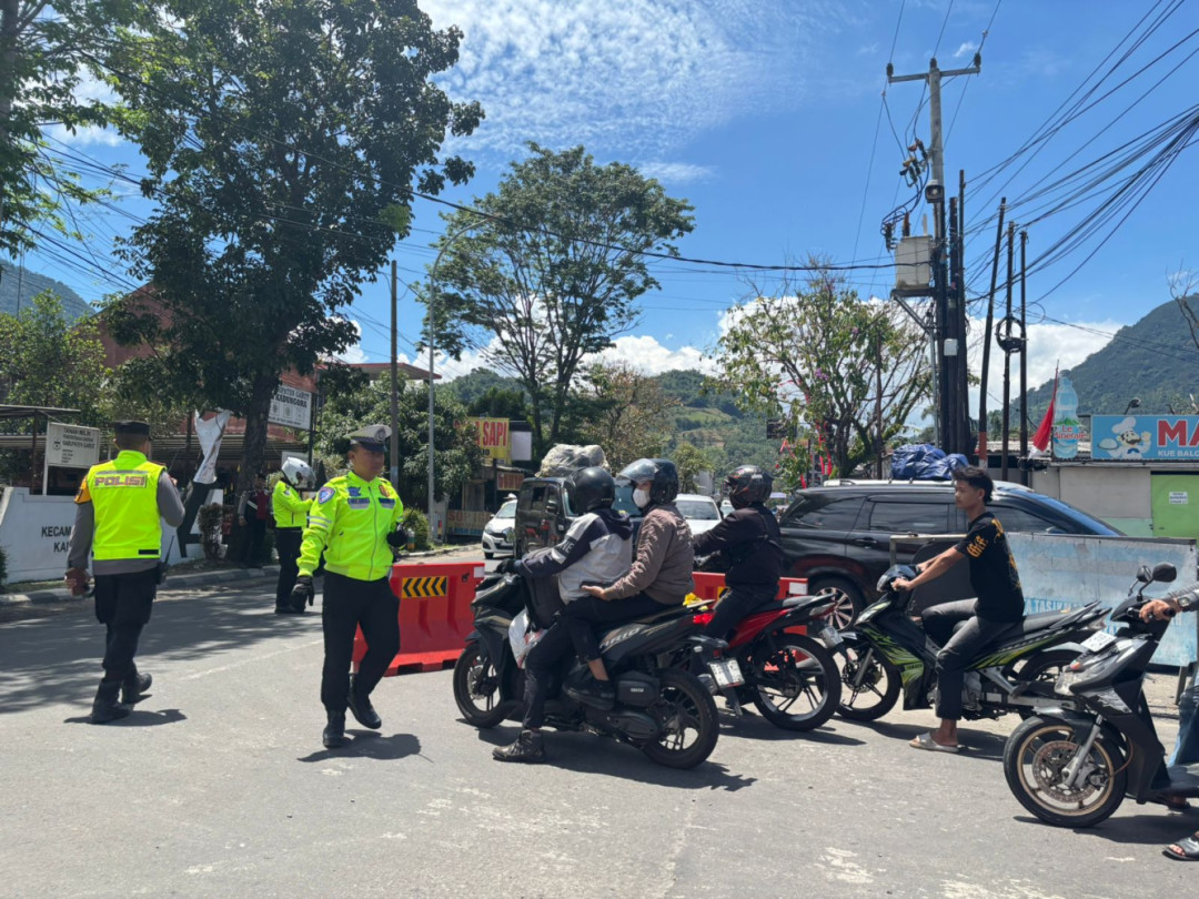 Polisi Berlakukan One Way di Nagreg, Arus Mudik Lebaran 2026 Mulai Meningkat