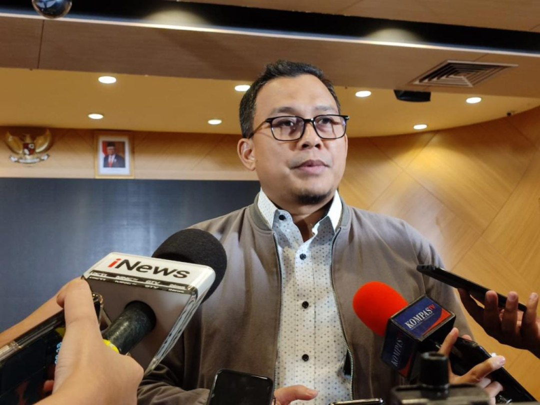 KPK Cecar PLT Bupati Kepulauan Meranti Soal Motif Muhammad Adil Korupsi untuk Nyagub