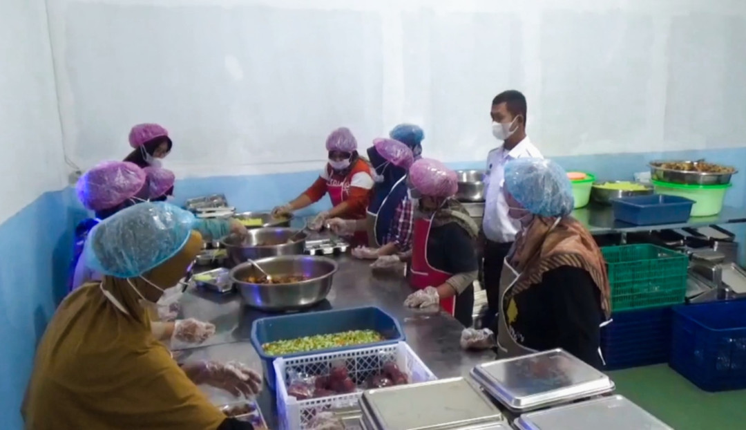 SPPG Serang Cimalaka Mulai Operasi, Layani Ribuan Penerima MBG