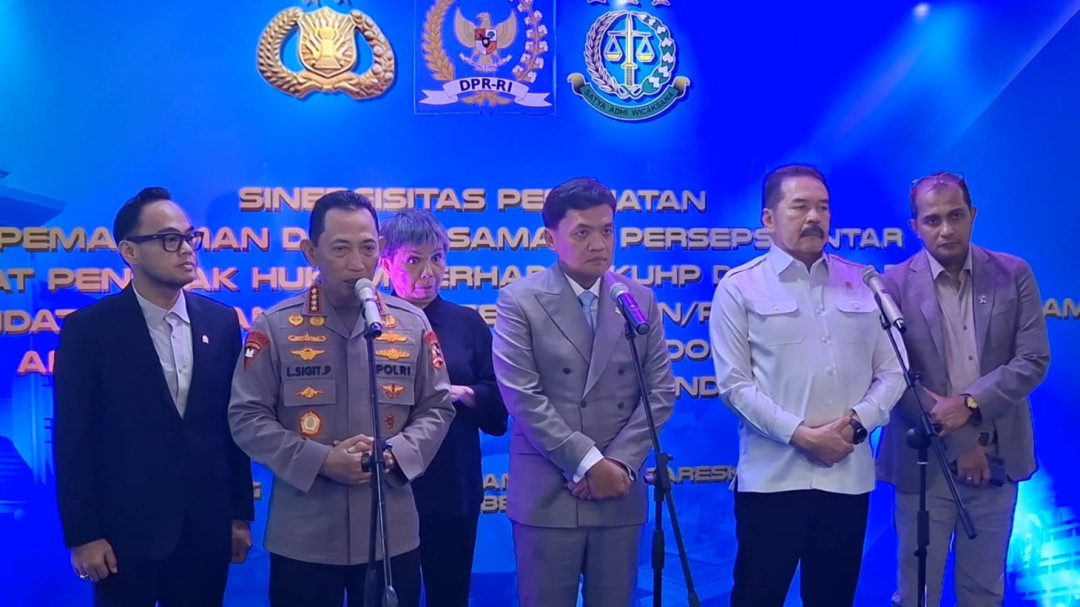 Kapolri dan Jaksa Agung Teken MoU Implementasi KUHP-KUHAP Baru