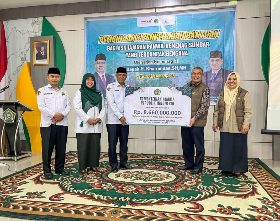 Kemenag Salurkan Bantuan Rp10,2 Miliar untuk Penanganan Dampak Bencana Sumatera Barat