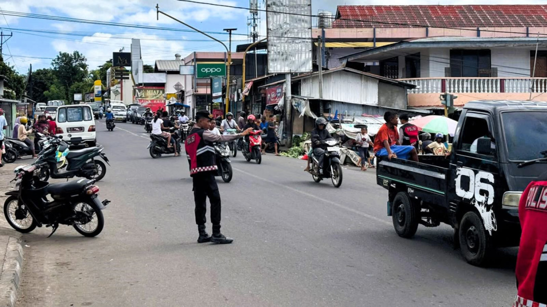 Polres Flores Timur Gelar Patroli Presisi Samapta Jelang Nataru 2026