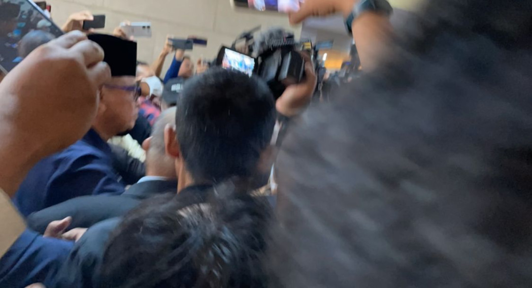 Pimpinan Ponpes Al-Zaytun, Panji Gumilang Tiba di Bareskrim Polri