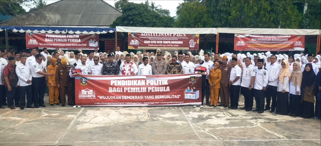 Kesbangpol Kepri Edukasi Siswa SMAN 1 Singkep, Tekankan Bahaya Radikalisme dan Narkoba