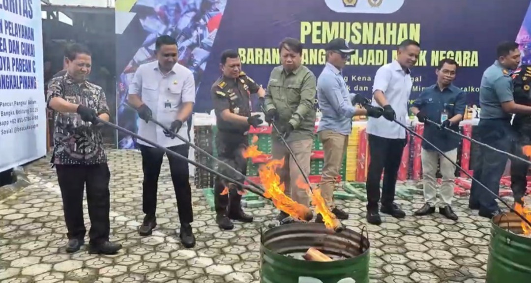 Bea Cukai Pangkalpinang Musnahkan Jutaan Rokok Ilegal