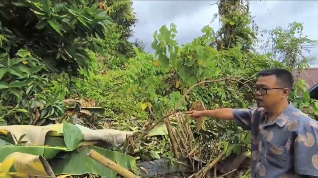 Longsor Hantam Dinding Rumah Warga, Satu Keluarga di Desa Muara Siban Terpaksa Mengungsi