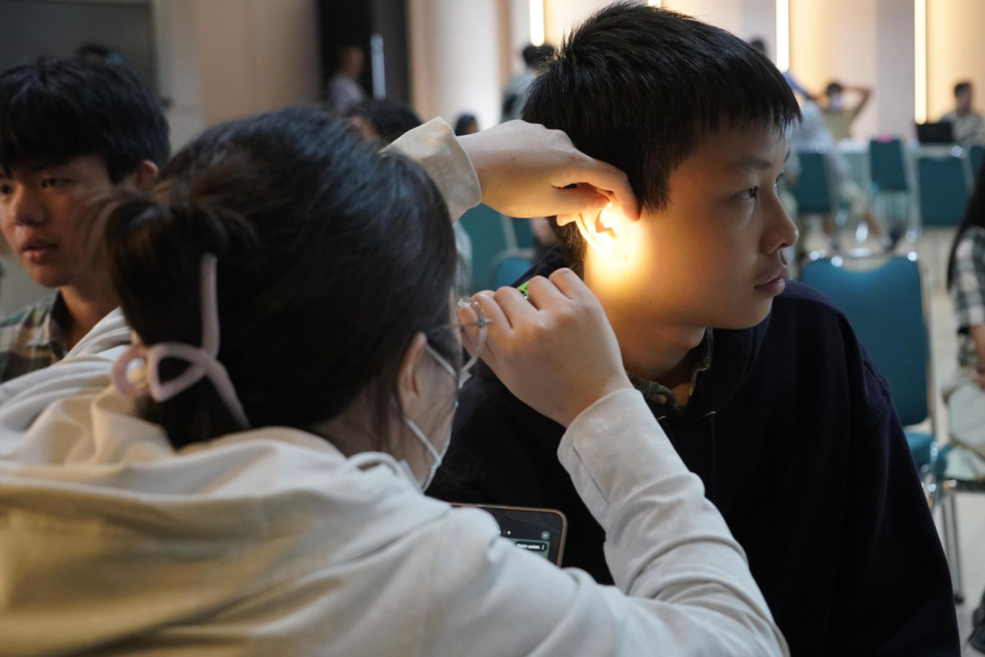 Kemenkes Soroti Risiko Paparan Bising pada Anak di Hari Pendengaran Sedunia 2026