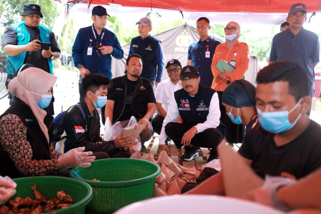 Kemensos Perkuat Layanan Dapur Umum untuk Korban Banjir Aceh Tamiang