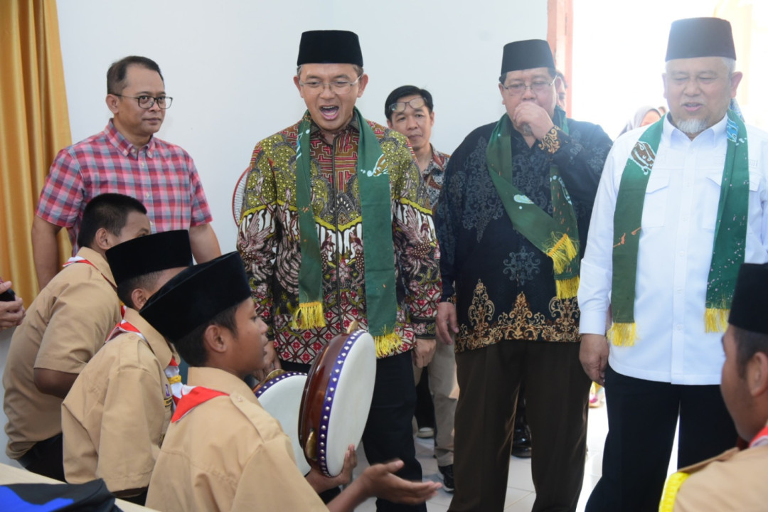 Kyai Maman Desak Kemenag Proaktif Data Kelayakan Pesantren di Daerah