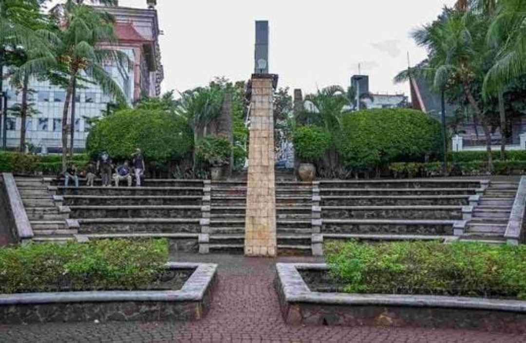 Pemprov DKI Jakarta Ajak Warga Jaga Kebersihan Taman Bendera Pusaka