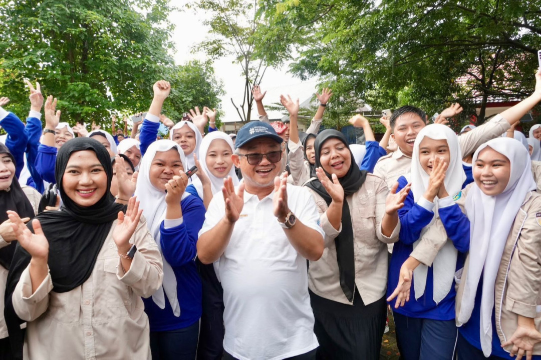 Mendikdasmen Motivasi Siswa SMKN 5 Gowa: Kenali Diri, Percaya Diri, dan Disiplin