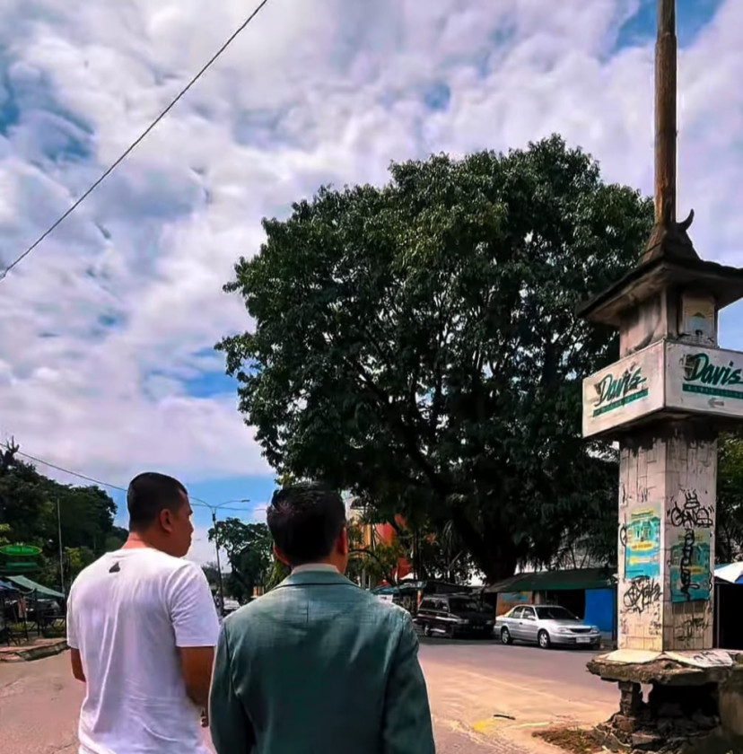 Tugu Gembira di Simpang Lemabang Nyaris Roboh, Wali Kota Palembang Turun Tangan