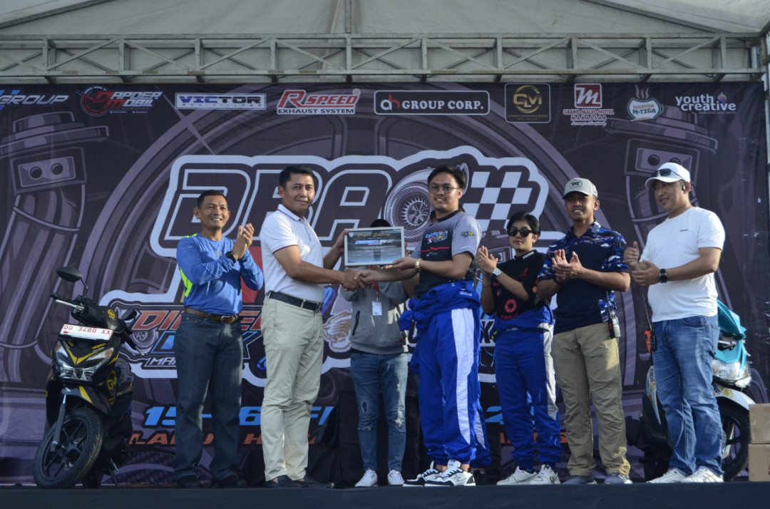 Danlanud Sultan Hasanuddin Sambut Kejuaraan Drag Race Diesel Genk Makassar X Satu Frekuensi 2025