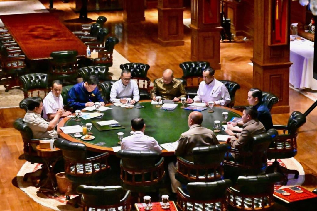 Langkah Strategis Presiden Prabowo: Ekonomi, Diplomasi, dan Kesejahteraan