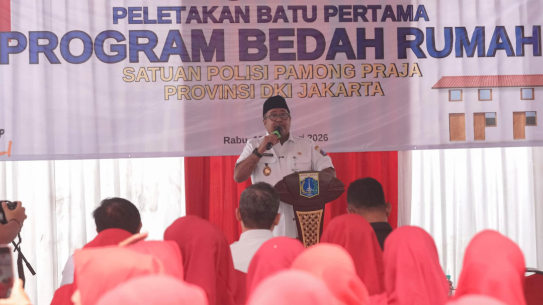 Wagub Rano Karno Groundbreaking Program Bedah Rumah di Cengkareng