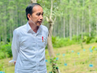 Hari Guru Nasional, Jokowi: Tantangan Kian Berat dengan Kompetisi yang Sengit