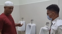 BNN Tes Urine Sopir Bus Jelang Mudik di Terminal Mamboro Kota Palu 