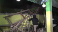 Curah Hujan Tinggi, Satu Sekolah Ambruk dan Dua Jembatan Hanyut di Jember