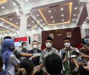 Jemaah Haji Terancam Tidak Berangkat, Menko PMK: Pemerintah Kebut Vaksin Lengkapnya