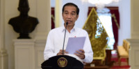 Jokowi : Siapapun Presiden Selanjutnya, Jangan Ekspor Bahan Mentah 