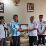 Matim Kabupaten Pertama di NTT Terima Penghargaan PDM dari Kanreg X Denpasar.