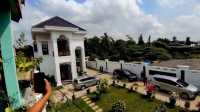 KPK Geledah Dua Rumah Mantan Rektor Unila