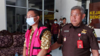 Mantan Kadis Tenaga Kerja dan Transmigrasi Bengkulu Tengah, Masdar Helmi Dijatuhkan Vonis Pidana Selama 1 Tahun Penjara