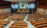 DPR RI Gelar Rapat Paripurna Bahas APBN TA 2023, Dihadiri 303 Anggota dan 272 Absen