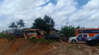 Jalan Ambrol Akibat Aktivitas Tambang, Bupati Tanah Bumbu Akan Lapor ke DPR RI
