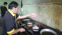 Harga Sembako dan Gas Elpiji Naik, Warung Nasi di Kota Tasikmalaya Terancam Bangkrut