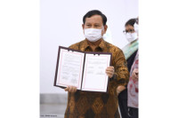 Dampingi Jokowi Sambut Presiden Filipina, Prabowo Tandatangani Kerja Sama Pertahanan Antar Negara