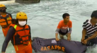 Tim Sar Temukan Korban Kecelakaan Kapal di Pantai Barat Sumatera