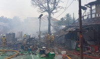 Kebakaran Simprug: 200 KK Terdampak, 1 Meninggal