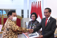 Menhan Prabowo Terima DIPA 2023 dari Presiden Joko Widodo, Kemhan Raih WTP 4 Kali Beruntun
