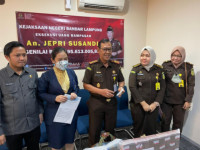 Kejari Bandar Lampung Setor Rp1,195 M untuk Kas Negara