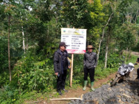 Masyarakat Takokak Keluhkan Akses Jalan Penghubung Desa dan Kecamatan Rusak Parah