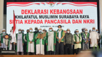 52 Anggota Khilafatul Muslimin Surabaya Deklarasi Setia Pada Pancasila dan NKRI 