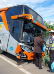 Kelalaian Supir Sebabkan Kecelakaan Beruntun di Km 95A Tol Tangerang - Merak