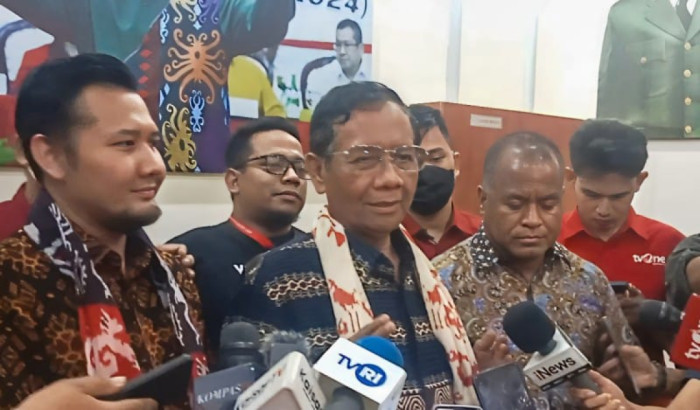 Menjelang Debat Perdana Cawapres, Mahfud MD Ungkap Tiap Hari Baca Koran Terkait Ekonomi