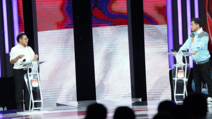 Disinggung Gibran Lantaran Baca Teks, Cak Imin: Anda Hanya Mengulang yang Saya Sampaikan