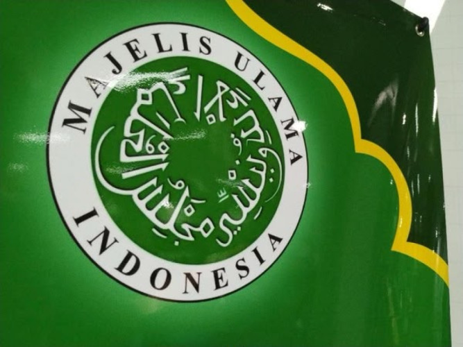 MUI Calls for Cancellation of Andrea Bocelli's Concert in Indonesia