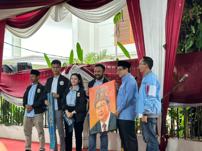 Terima Deklarasi Relawan Rembuk Pagi, TKN: Tanda Nyawa Pelaku Bisnis Ada di Tangan Prabowo-Gibran