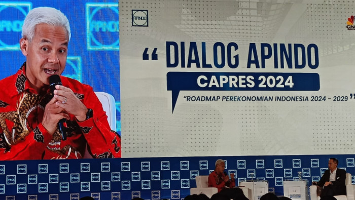 Ganjar: Lapangan Pekerjaan Akan Terbuka Kalau KKN, Pungli dan Mafia Hukum Dihabiskan