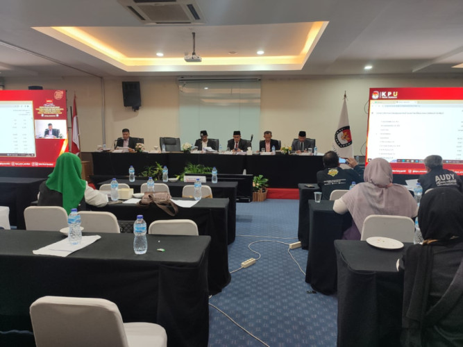 65 Nama Anggota DPRD Provinsi Sumbar Terpilih Periode 2024-2029