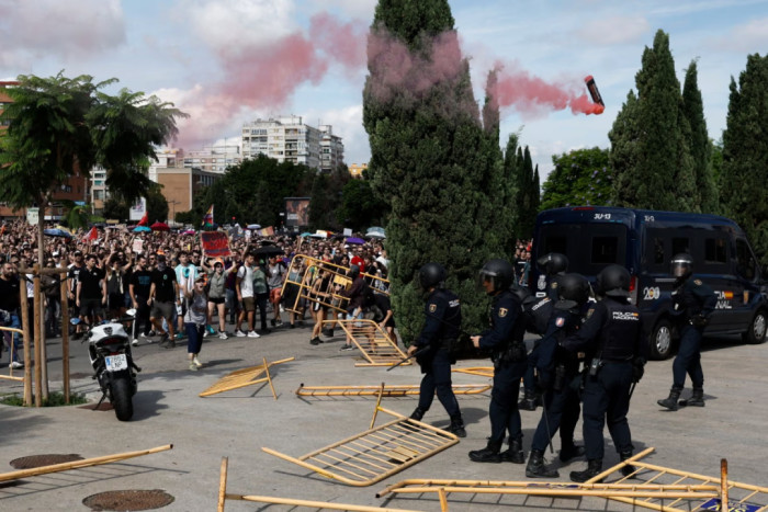 Photo: TVRI News María del Carmen Abascal dies after Spain eviction and Protests