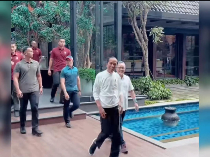 Pertemuan Makan Siang Presiden Jokowi Dengan Ketum PAN Bahas Pemilu 2024