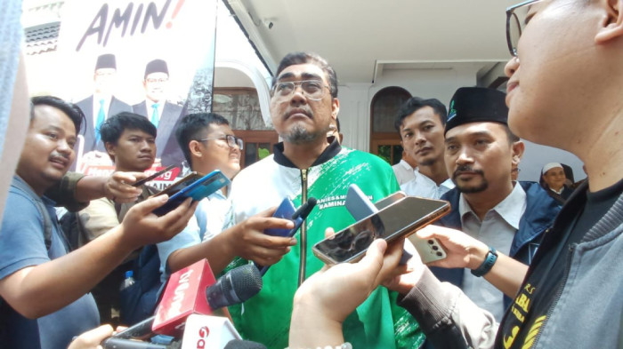 Fahri Hamzah Sebut Menteri Kubu AMIN Mundur dari Kabinet, Timnas AMIN Enggan Komentar 