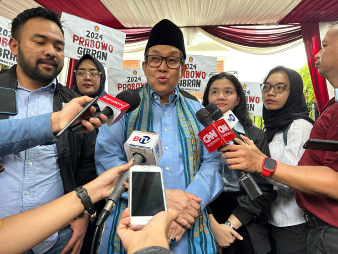 Diminta Mundur dari Jabatan Wali Kota, TKN: Mas Gibran Dipilih Langsung Oleh Rakyat